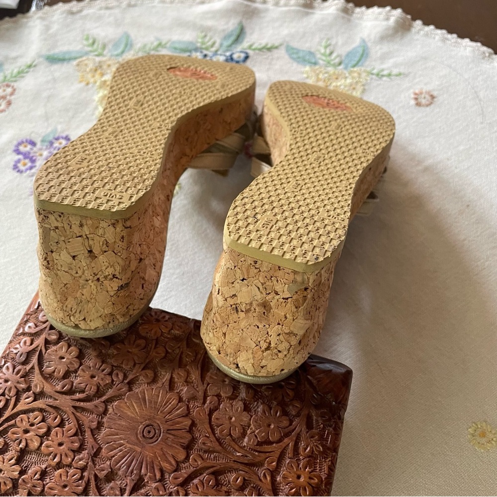Salpy Handmade Leather w/ Cork Wedge Sandal. Beaded Detailing. Size 9 - Picture 6 of 15